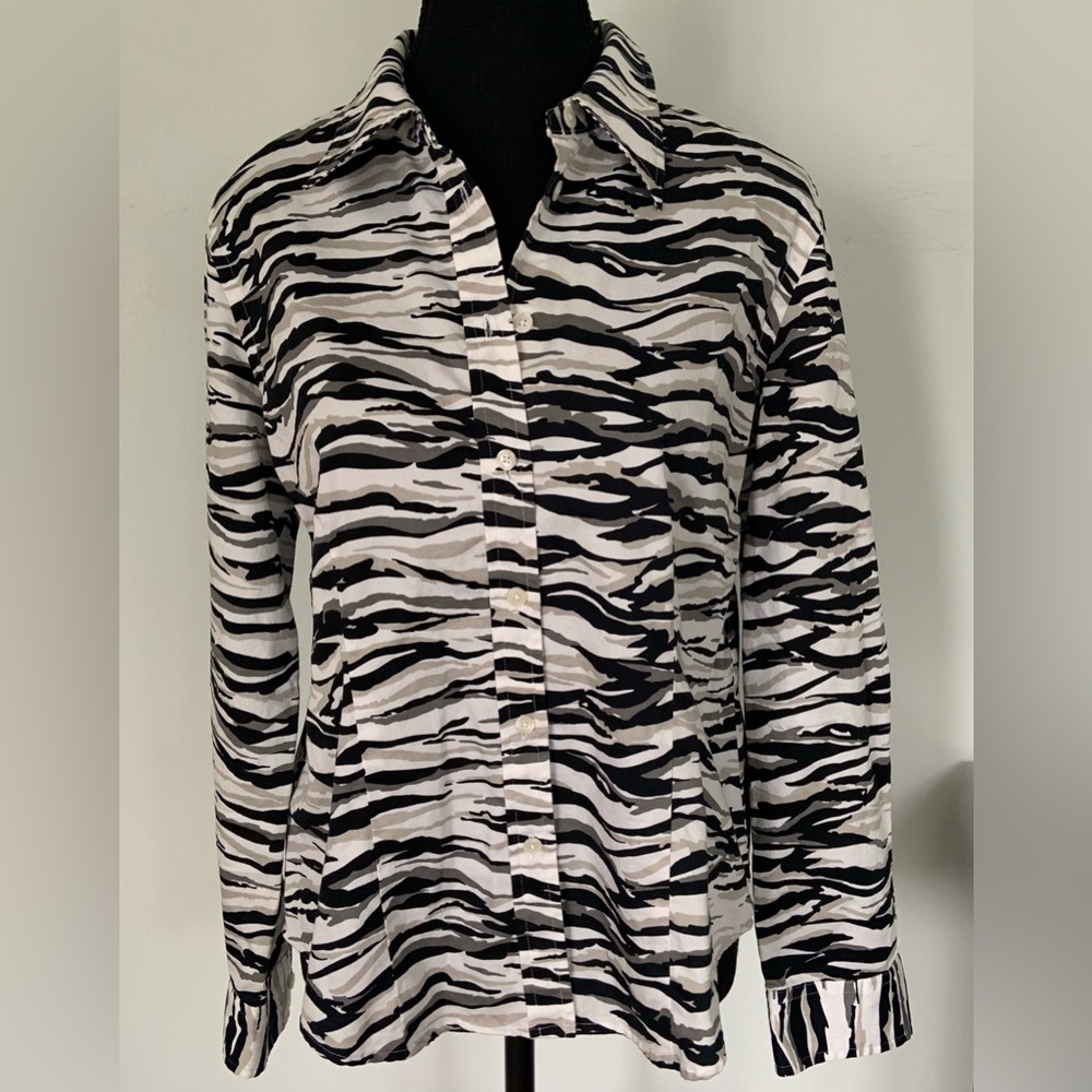 JONES NEW YORK COTTON BUTTON UP LONG SLEEVE SHIRT IN ZEBRA PRINT / PETITE LARGE